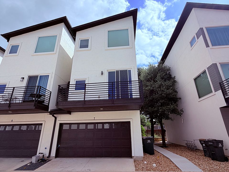 1st image of 1417 Kramer Ln #7