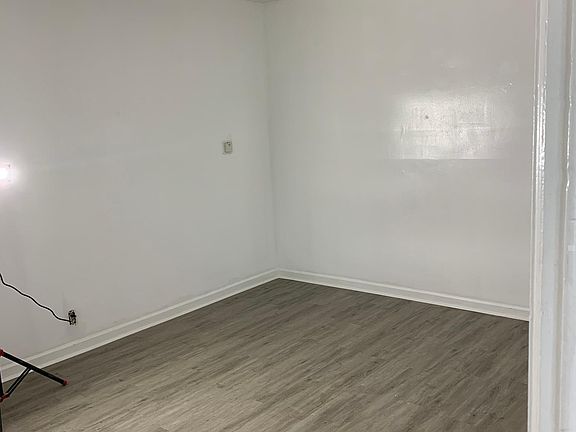 4th image of 361 Fargo Ave APT 3