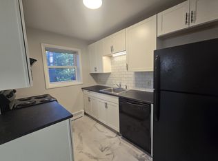 205 Blakely Rd #1, Colchester, VT 05446