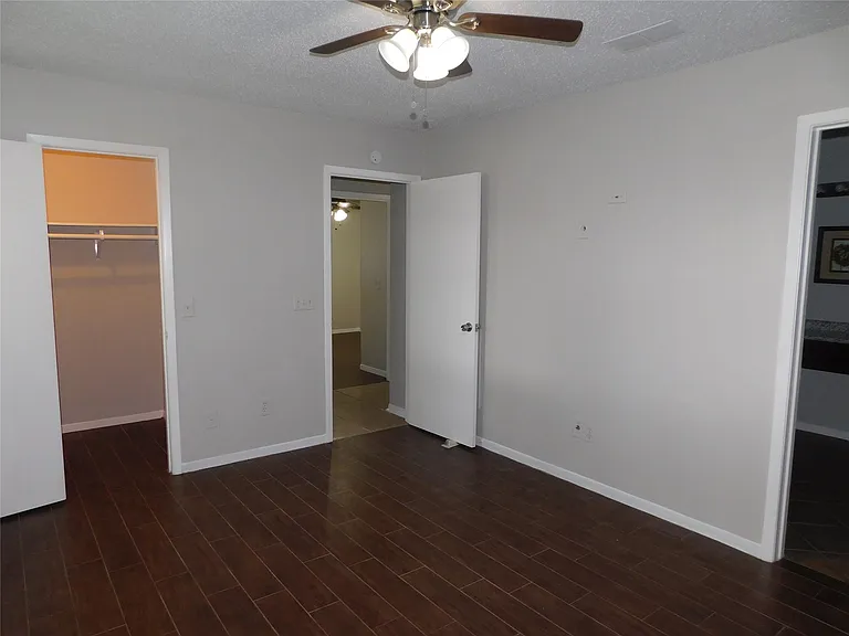 4403 Alamo Ave — Photo 14