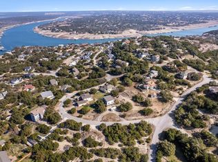 21902 Moffat Dr, Spicewood, TX 78669
