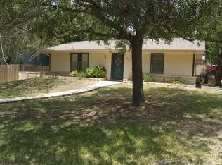 616 Tanglewood Ln, Kerrville, TX 78028
