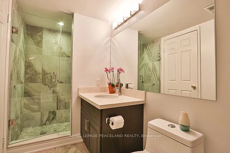 44 Gerrard St W #704 — Photo 14