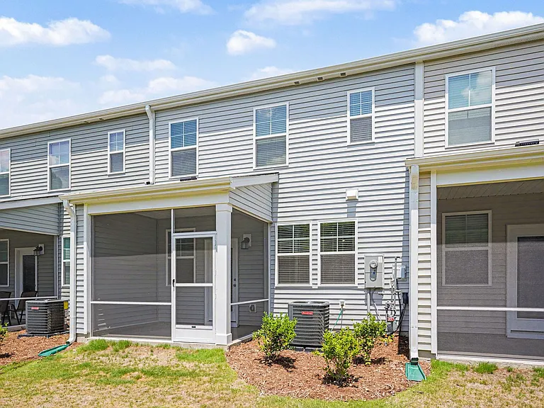 2934 Hickory Field Dr — Photo 25