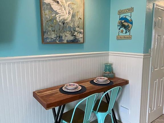 4th image of 6102 Seawall Blvd #131