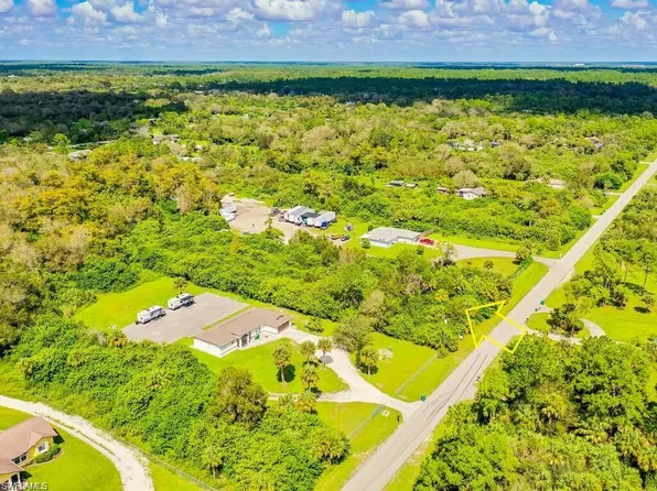  22nd ST NE, NAPLES, FL 34120