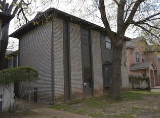 1915 S 10th St APT 101A, Waco, TX 76706
