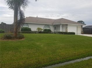 458 Melrose Ln, Sebastian, FL 32958