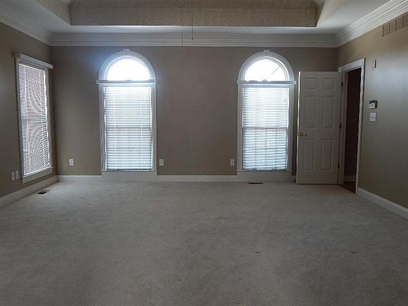 5th image of 1308 Alpharetta Ct