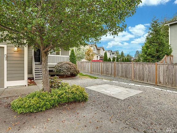 4th image of 7718 88th Pl NE