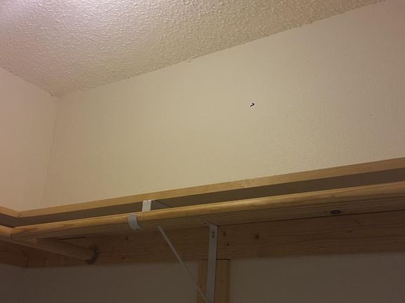 2nd image of 631 Kathy Ln APT B
