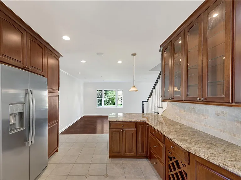 20 Plymouth Rd — Photo 10