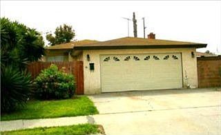 2nd image of 4828 W 133rd St