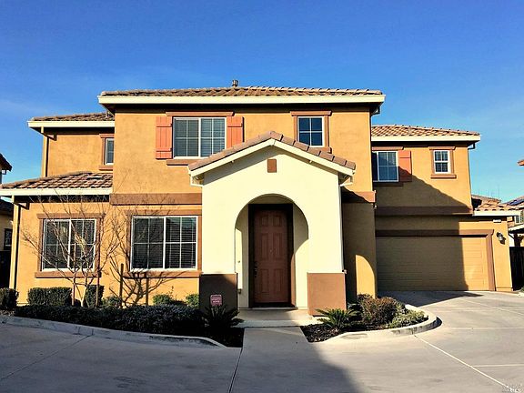2nd image of 753 Del Mar Cir