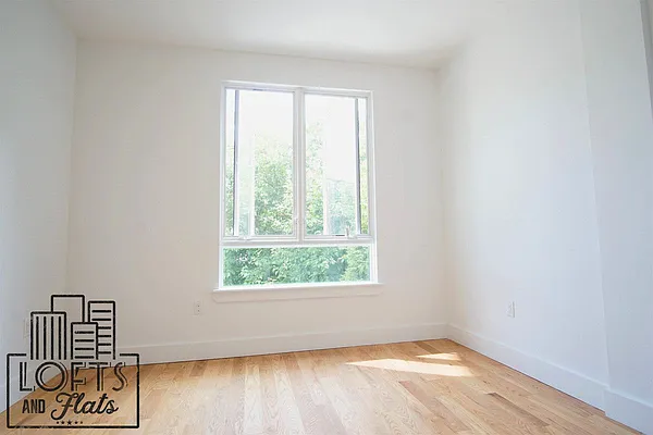 Rented by Lofts and Flats LLC | media 27