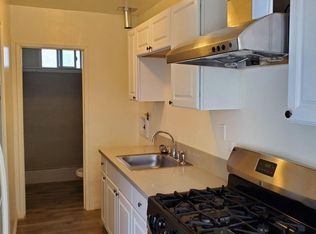 69 S Parkwood Ave UNIT B, Pasadena, CA 91107