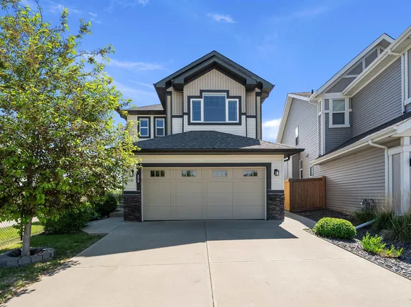 5319 Schonsee Dr NW, Edmonton, AB T5Z 0M5