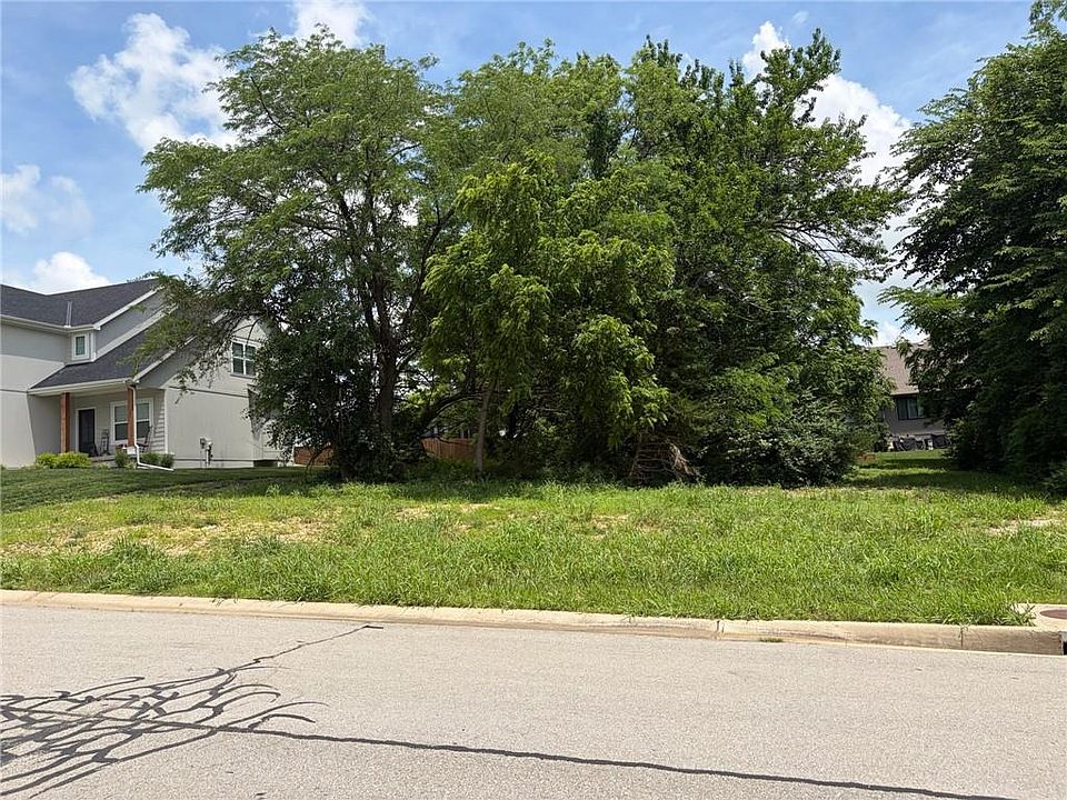 2nd image of 1124 S 13th St
