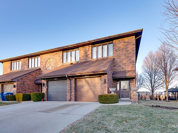 2nd image of 1354 W Byron Ave APT D