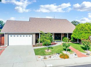 910 Hastings Dr, Concord, CA 94518