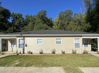 320 Bellewood Ln APT A, Jacksonville, AR 72076