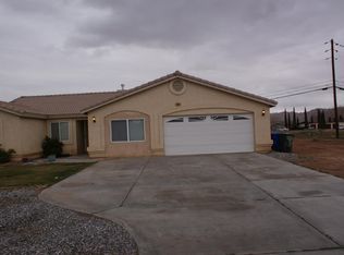 15907 Wanaque Rd, Apple Valley, CA 92307
