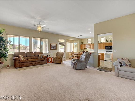 5th image of 10537 Snyder Ave