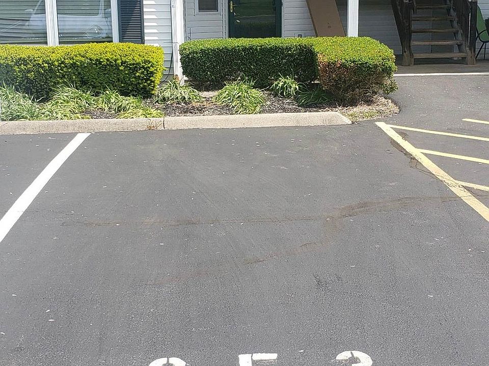 1st image of 653 Milcrest Dr #653