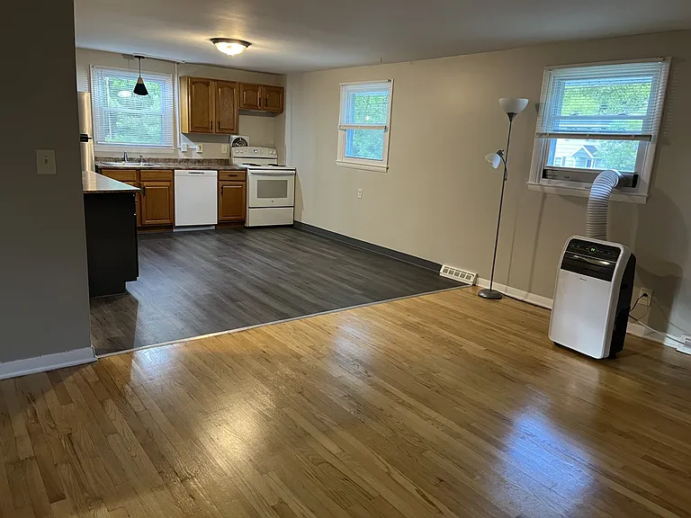 121 Hughes Pl N #2 — Photo 9