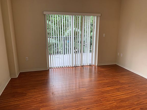 5th image of 3410 Coral Way APT 303