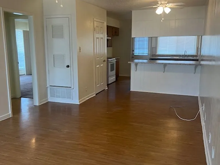 812 Ranch Rd — Photo 3