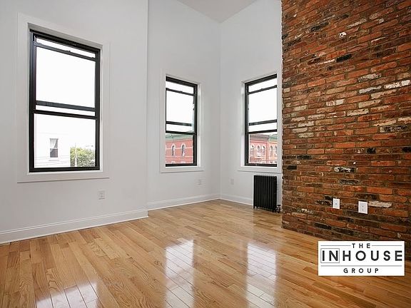 3rd image of 160 Wyckoff Ave APT 3L