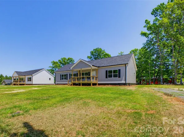 109 Sarah Ave, Newton, NC 28658