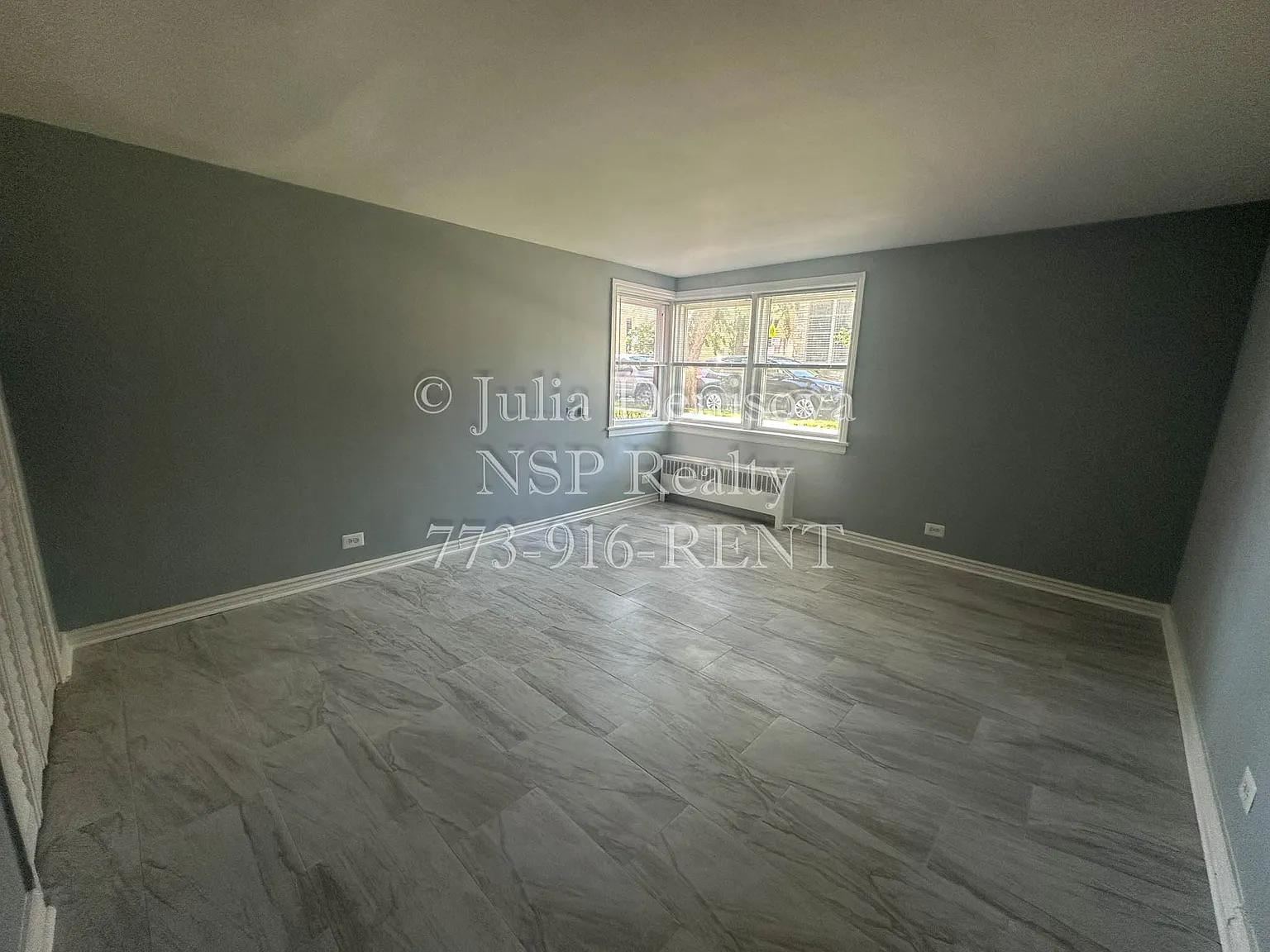 Studio, 550 sqft, $1,300 — Photo 4