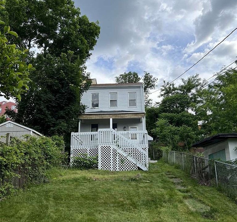 1st image of 2604 Burham St