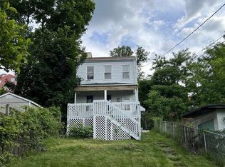2604 Burham St, Pittsburgh, PA 15203