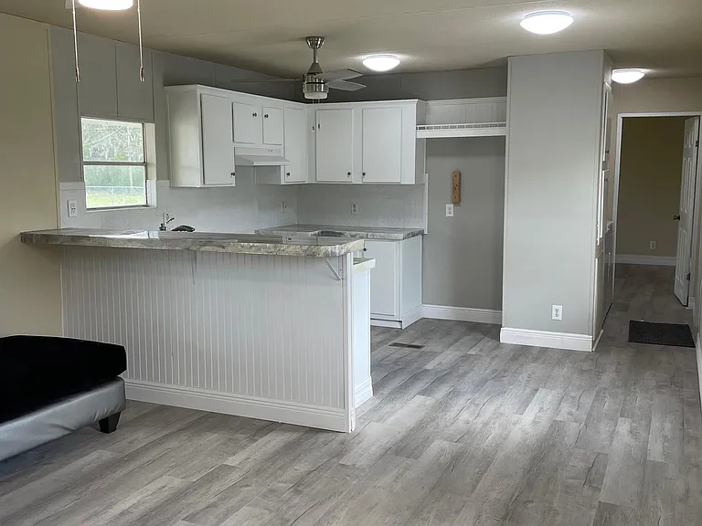 Kitchen/Living Room