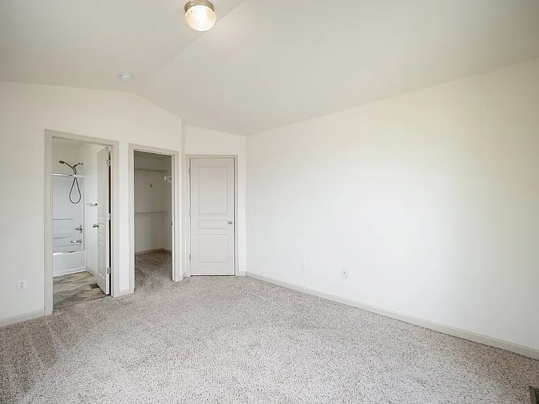 2211 Downend St — Photo 23
