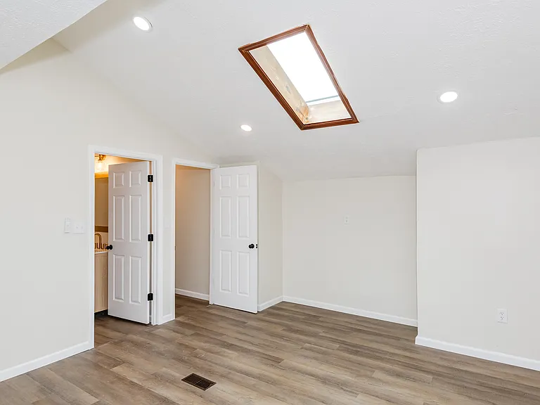 1801 Turnbull Rd — Photo 27
