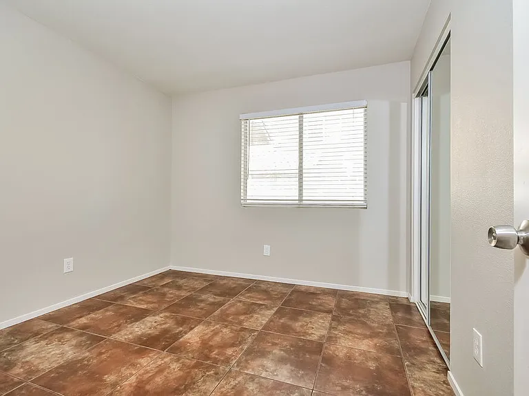 1621 Running Creek Dr — Photo 12
