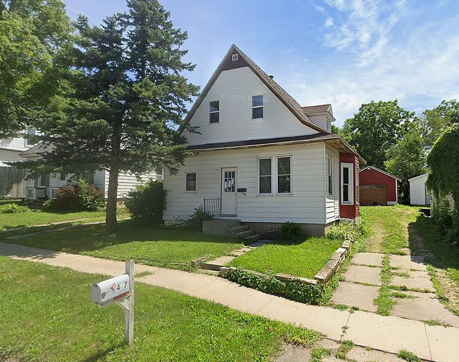 1st image of 407 N High St