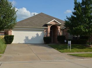 910 Tabasco Trl, Arlington, TX 76002