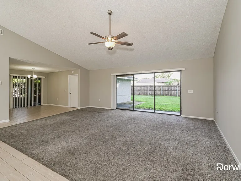 1018 Timbergreen Dr — Photo 6