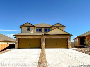 1134 Renee St, Seguin, TX 78155