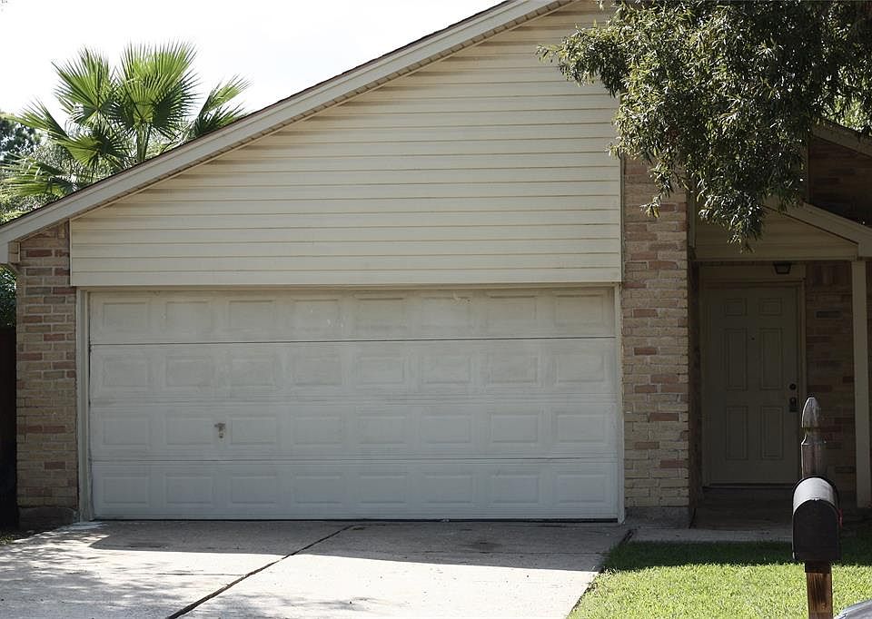 1st image of 20023 Bambiwoods Dr