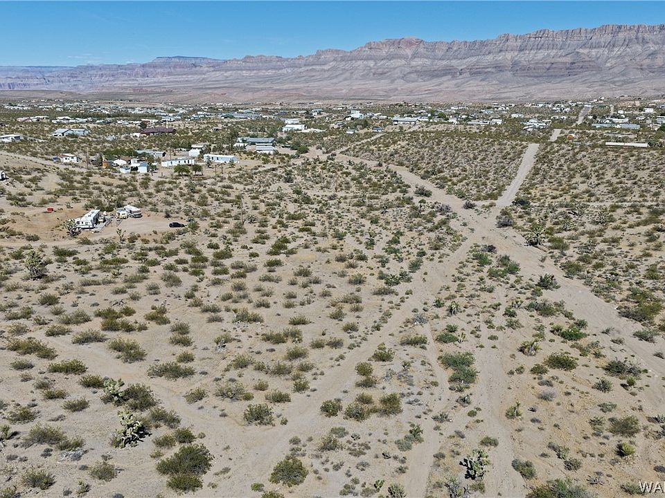 1st image of 910 W Havasu Lane