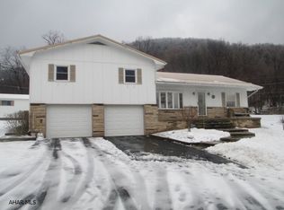 632 Smoky Run Rd, Claysburg, PA 16625
