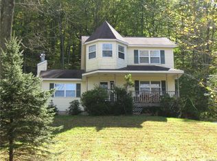 953 Lakes Rd, Monroe, NY 10950