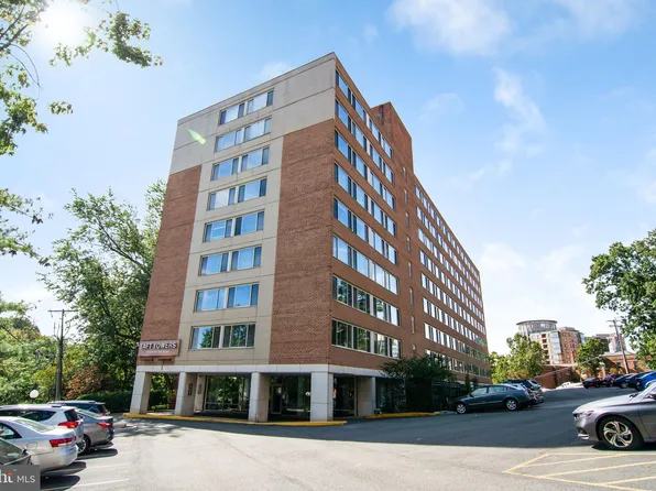 1210 N Taft St APT 104, Arlington, VA 22201