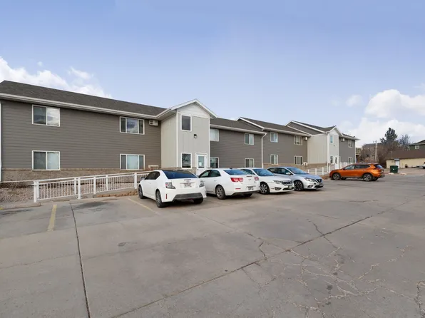 626 N 1st St, Rapid City, SD 57701